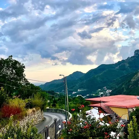 Da Regina Alloggio per agriturismo *