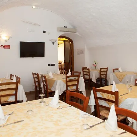 Da Regina Alloggio per agriturismo Tramonti